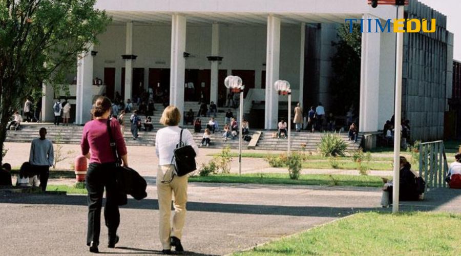 Cơ sở vật chất của trường đại học Bordeaux