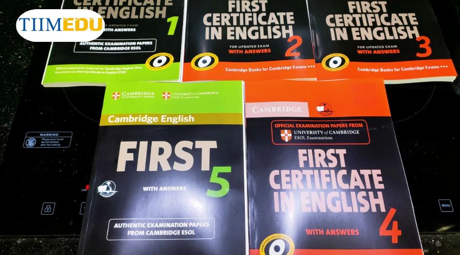  Luyện tập nhiều bộ đề từ các cuốn sách FCE sẽ giúp thí sinh đạt điểm cao 